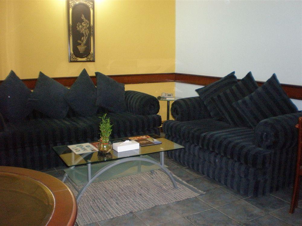 Concord International Hotel Манама Экстерьер фото